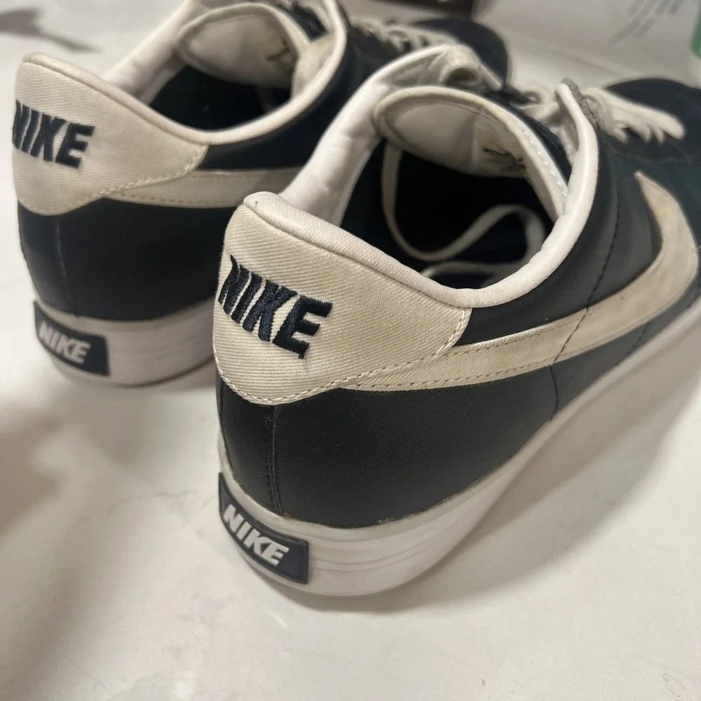 2011 Nike Sweet Classic Leather‎ 318333 402 blue white MEN  Size  13